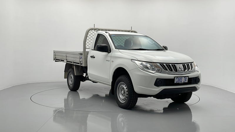 2015 Mitsubishi Triton 