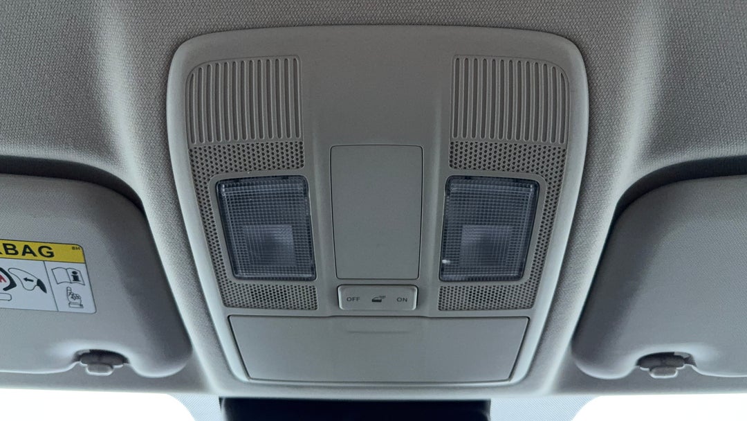 On-Roof Controls/Sunglass holder