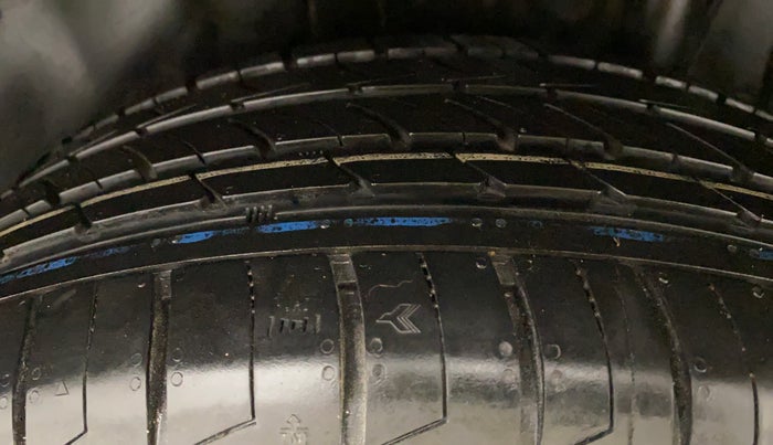 2018 Maruti S Cross ZETA 1.3 SHVS, Diesel, Manual, 58,035 km, Left Rear Tyre Tread