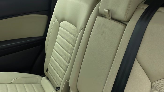 FORD EDGE-Seat 2nd row RHS Stain