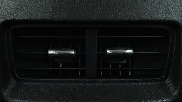 FORD EDGE-Rear AC Vents