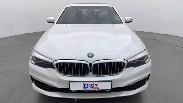 BMW 520I-Front View