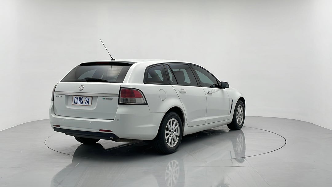 Right Back Diagonal (45- Degree) View