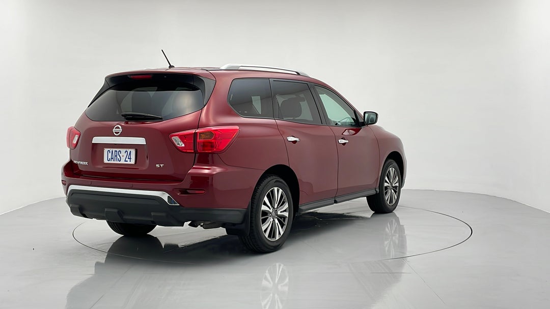 2019 Nissan Pathfinder St (4x2), Automatic, 52549 km, Right Back Diagonal (45- Degree) View