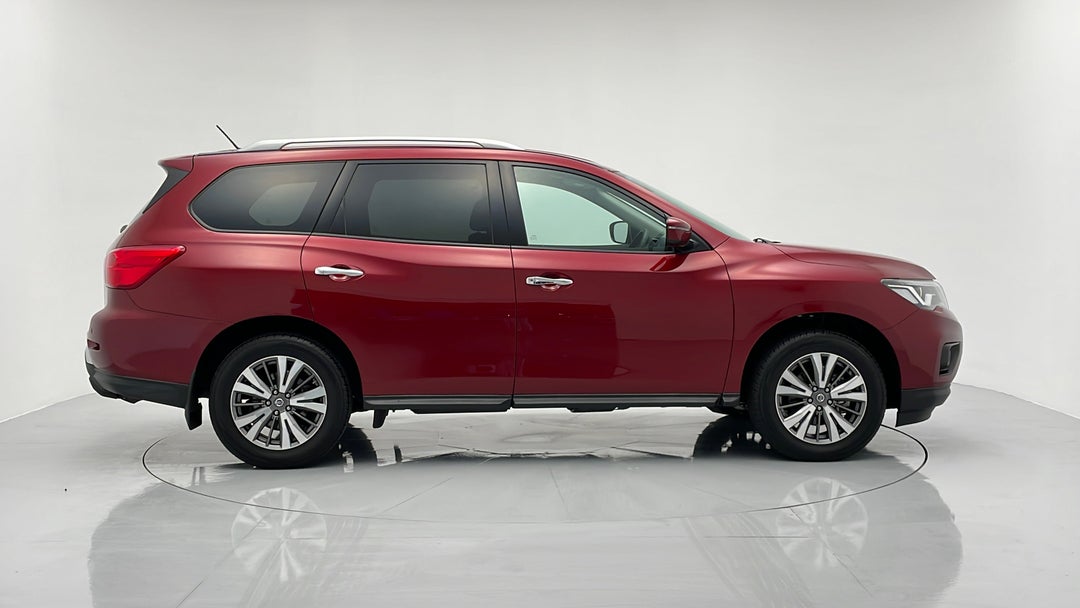 2019 Nissan Pathfinder St (4x2), Automatic, 52549 km, Right Side View