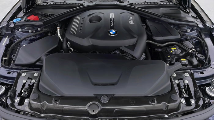 BMW 420I-Engine Bonet View