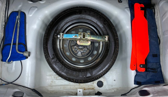 2014 Hyundai Eon ERA PLUS, Petrol, Manual, 78,997 km, Spare Tyre