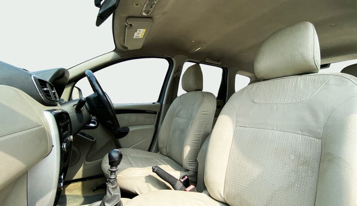 2013 Nissan Terrano XV 110 DIESEL, Diesel, Manual, 81,015 km, Right Side Front Door Cabin