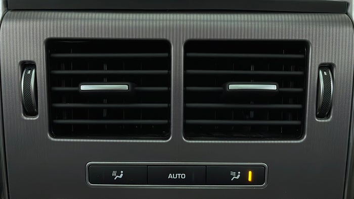 LAND ROVER RANGE ROVER SPORT-Rear AC Vents