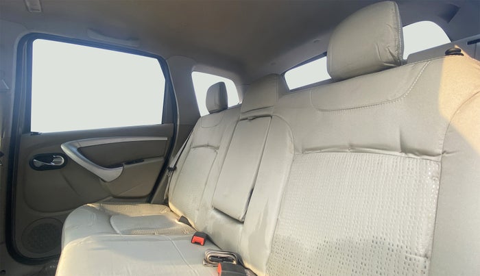 2015 Nissan Terrano XL PLUS 85 PS DEISEL, Diesel, Manual, 32,882 km, Right Side Rear Door Cabin
