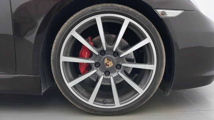PORSCHE CAYMAN-Right Front Tyre