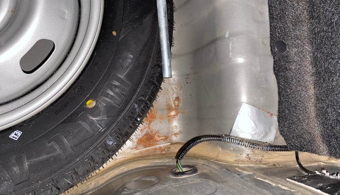 2019 Datsun Redi Go A, Petrol, Manual, 37,928 km, Boot floor - Slight discoloration