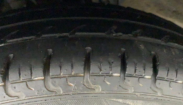 2019 Datsun Redi Go A, Petrol, Manual, 37,928 km, Left Rear Tyre Tread
