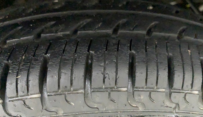 2019 Datsun Redi Go A, Petrol, Manual, 37,928 km, Right Rear Tyre Tread