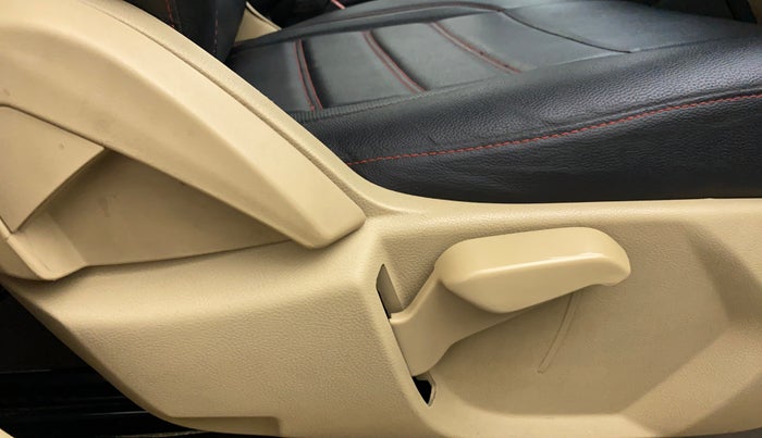 2017 Ford Figo Aspire 1.5 TITANIUM DIESEL, Diesel, Manual, 96,208 km, Driver Side Adjustment Panel