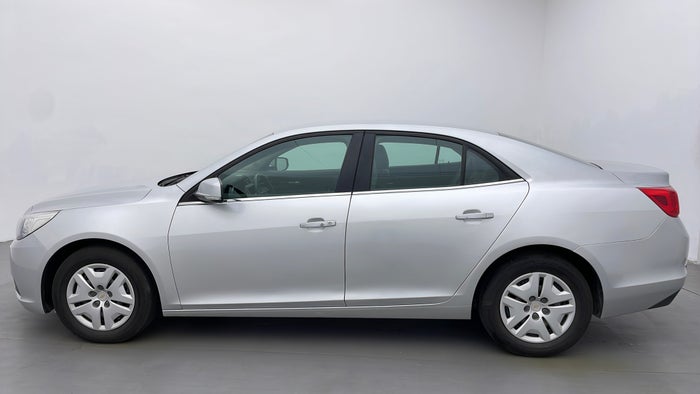 CHEVROLET MALIBU-Left Side View