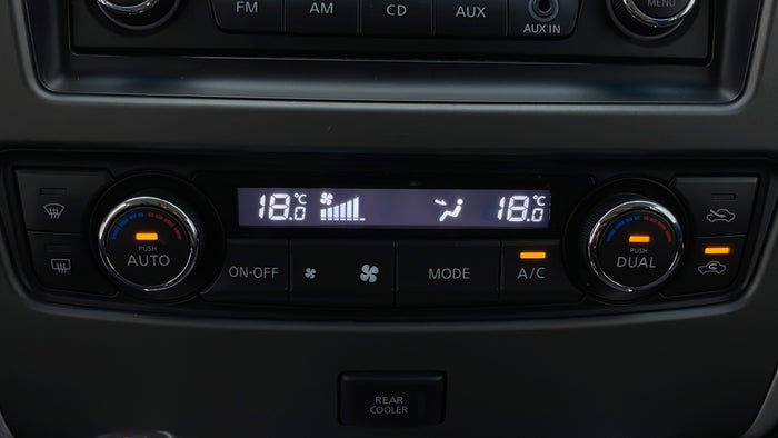 NISSAN PATROL-Automatic Climate Control