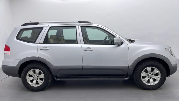 KIA MOHAVE-Right Side View