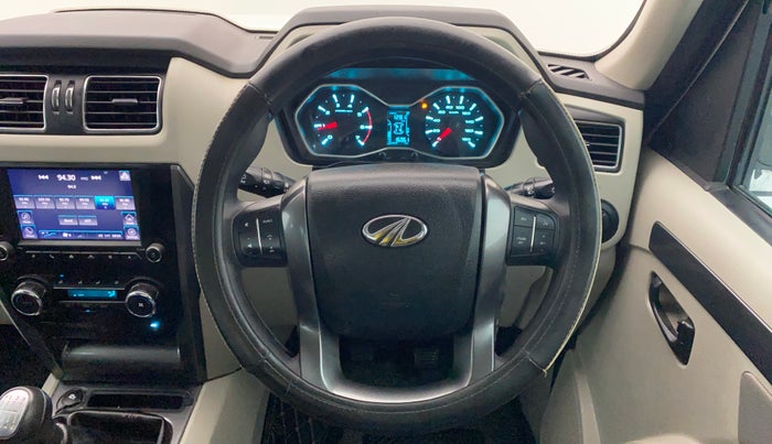 2020 Mahindra Scorpio S9, Diesel, Manual, 16,537 km, Steering Wheel Close Up