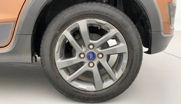 2018 Ford FREESTYLE TITANIUM PLUS 1.2 PETROL, Petrol, Manual, 27,772 km, Left Rear Wheel
