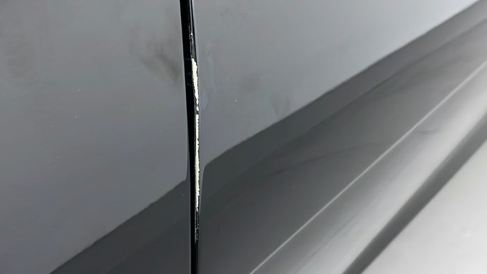 JAGUAR F TYPE-Door Exterior LHS Front Scratch