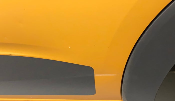 2019 Renault TRIBER RXZ, Petrol, Manual, 64,726 km, Rear left door - Minor scratches