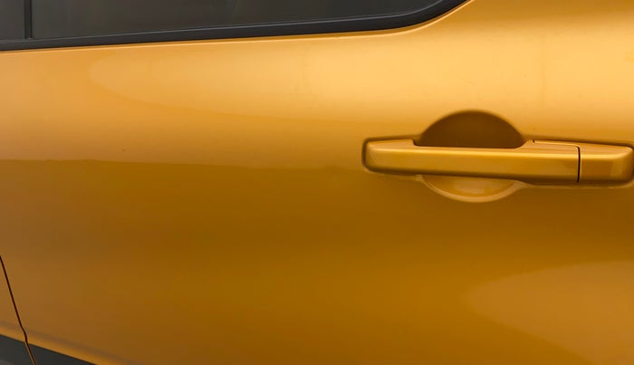 2019 Renault TRIBER RXZ, Petrol, Manual, 64,726 km, Rear left door - Slightly dented