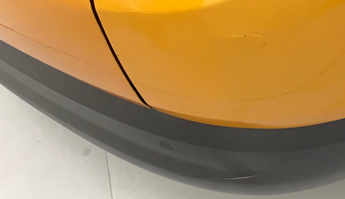 2019 Renault TRIBER RXZ, Petrol, Manual, 64,726 km, Rear bumper - Minor scratches