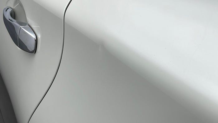 NISSAN ALTIMA-Quarter Panel LHS Dent