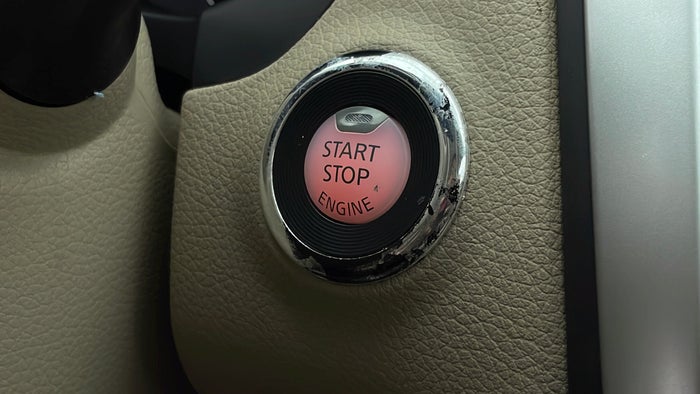NISSAN ALTIMA-Dashboard Knob Chrome faded