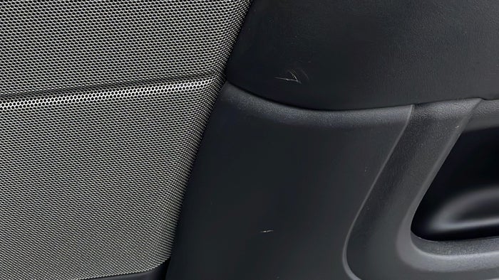 LAND ROVER RANGE ROVER SPORT-Door Interior RHS front Scratch