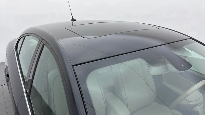 RENAULT FLUENCE-Roof/Sunroof View