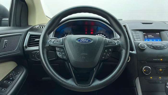 FORD EDGE-Steering Wheel Close-up