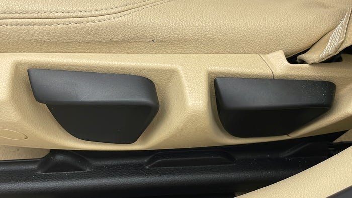 BMW 3 SERIES-Driver Side Adjustment Panel