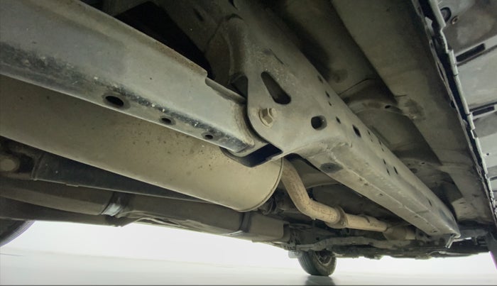 2015 Toyota Innova 2.5 VX 8 STR BS IV, Diesel, Manual, 1,54,935 km, Right Side Underbody
