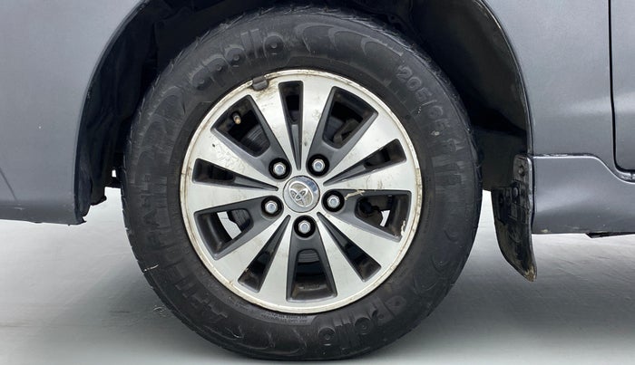 2015 Toyota Innova 2.5 VX 8 STR BS IV, Diesel, Manual, 1,54,935 km, Left Front Wheel