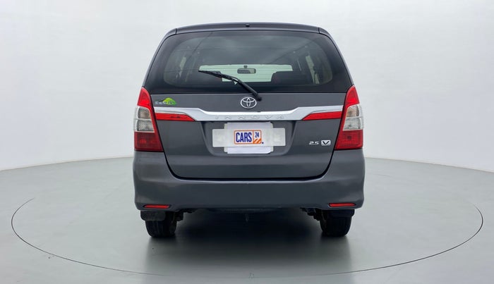 2015 Toyota Innova 2.5 VX 8 STR BS IV, Diesel, Manual, 1,54,935 km, Back/Rear