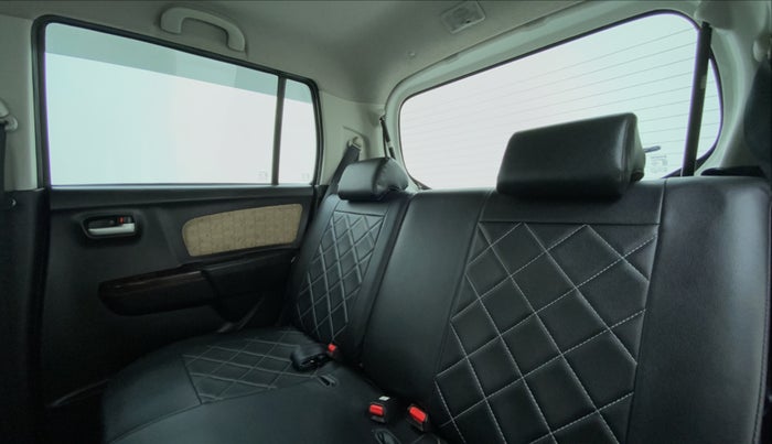 2017 Maruti Wagon R 1.0 VXI, Petrol, Manual, 16,506 km, Right Side Rear Door Cabin