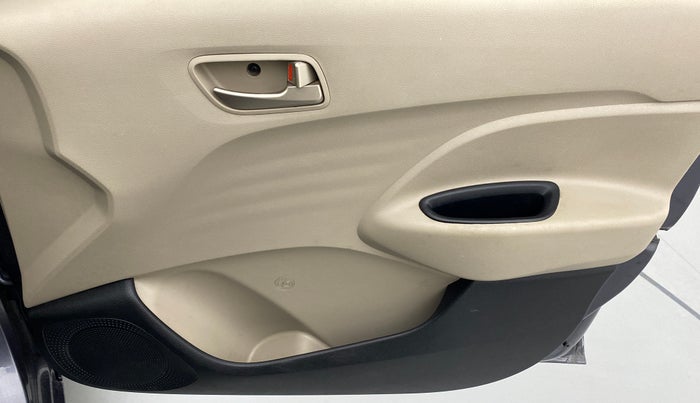 2019 Hyundai NEW SANTRO SPORTZ MT, Petrol, Manual, 64,142 km, Driver Side Door Panels Control