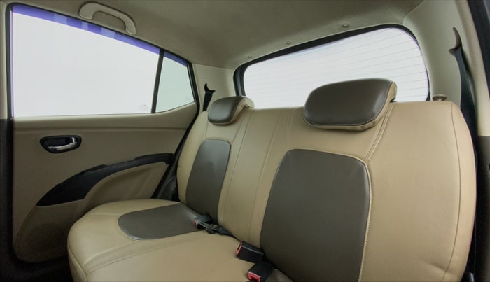 2011 Hyundai i10 SPORTZ 1.2 KAPPA2, Petrol, Manual, 42,787 km, Right Side Rear Door Cabin