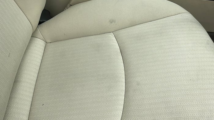 KIA MOHAVE-Seat RHS Front Stain