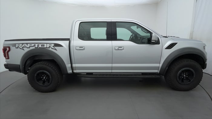 FORD F 150-Right Side View