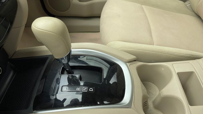 NISSAN X TRAIL-Gear Lever