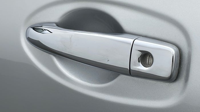 NISSAN X TRAIL-Door Handles LHS Front Scratch