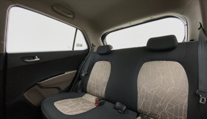 2013 Hyundai Grand i10 ASTA 1.2 VTVT, Petrol, Manual, 49,195 km, Right Side Rear Door Cabin