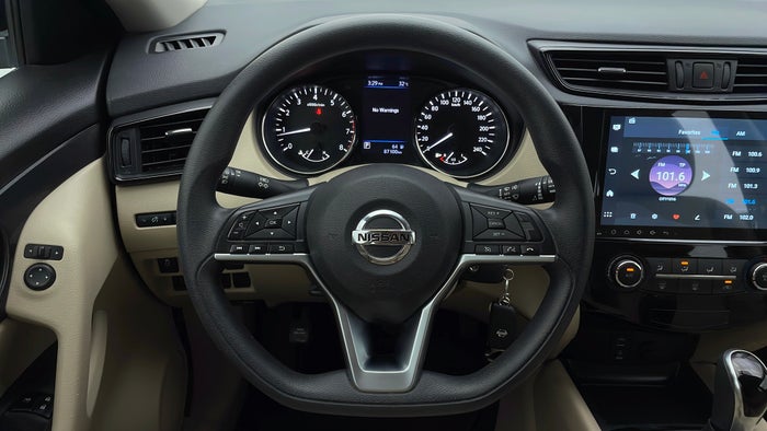 NISSAN X TRAIL-Steering Wheel Close-up