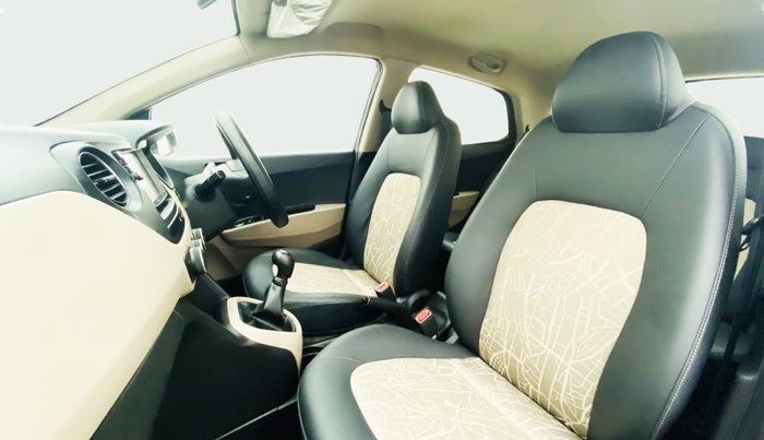 2016 Hyundai Grand i10 MAGNA 1.2 KAPPA VTVT, Petrol, Manual, 18,436 km, Right Side Front Door Cabin