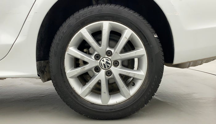 2014 Volkswagen Jetta COMFORTLINE TSI, Petrol, Manual, 66,860 km, Left Rear Wheel