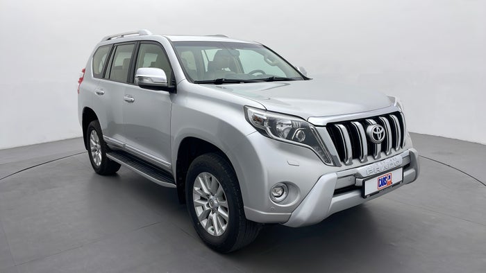 TOYOTA PRADO-Right Front Diagonal (45- Degree) View