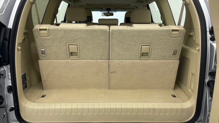 TOYOTA PRADO-Boot Inside View